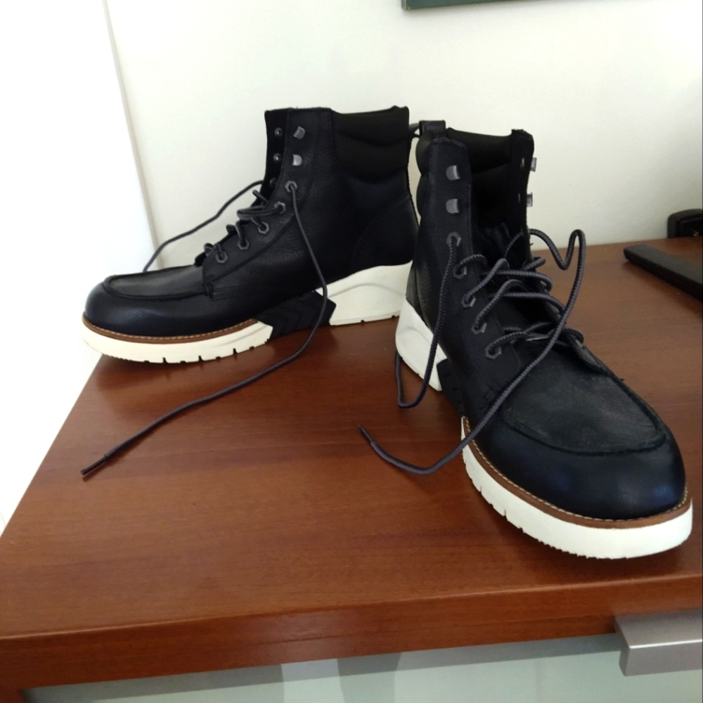 Timberland boots for sale size 13